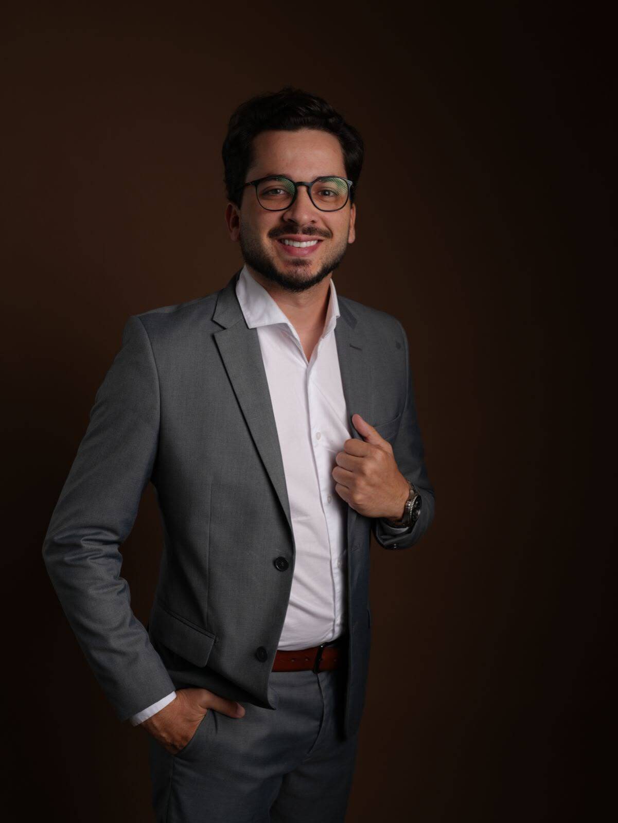 Dr. João Vitor